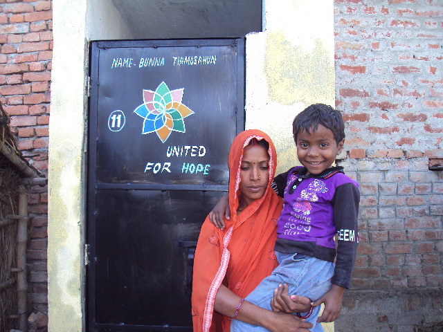 Tirmasahun_Toilet_Woman